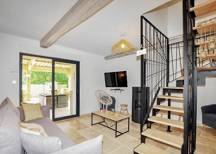 4 Bedroom Gorgeous In
